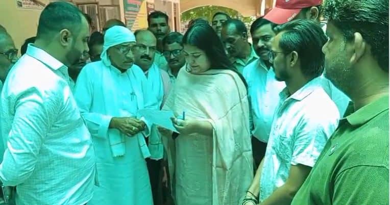 Demand for Fair Probe into Bharat Tiwari Encounter; Memorandum Submitted to President