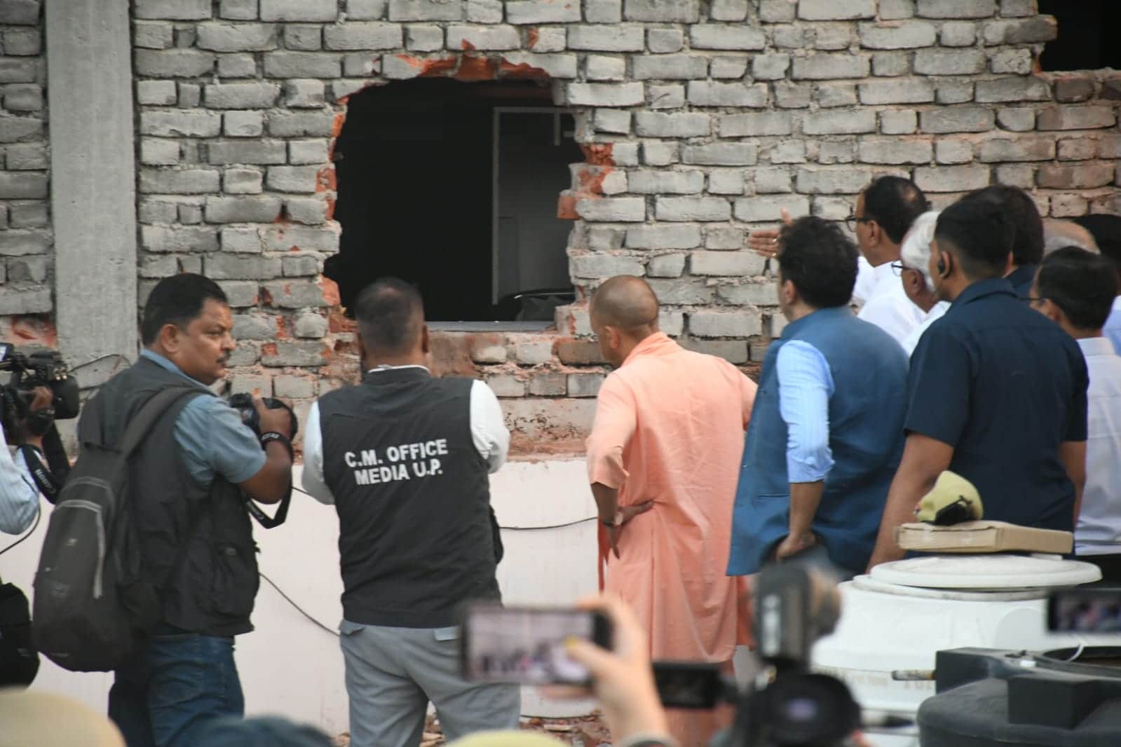 Lucknow coaching centRE tragedy Papa save me father moved to tears by son final plea