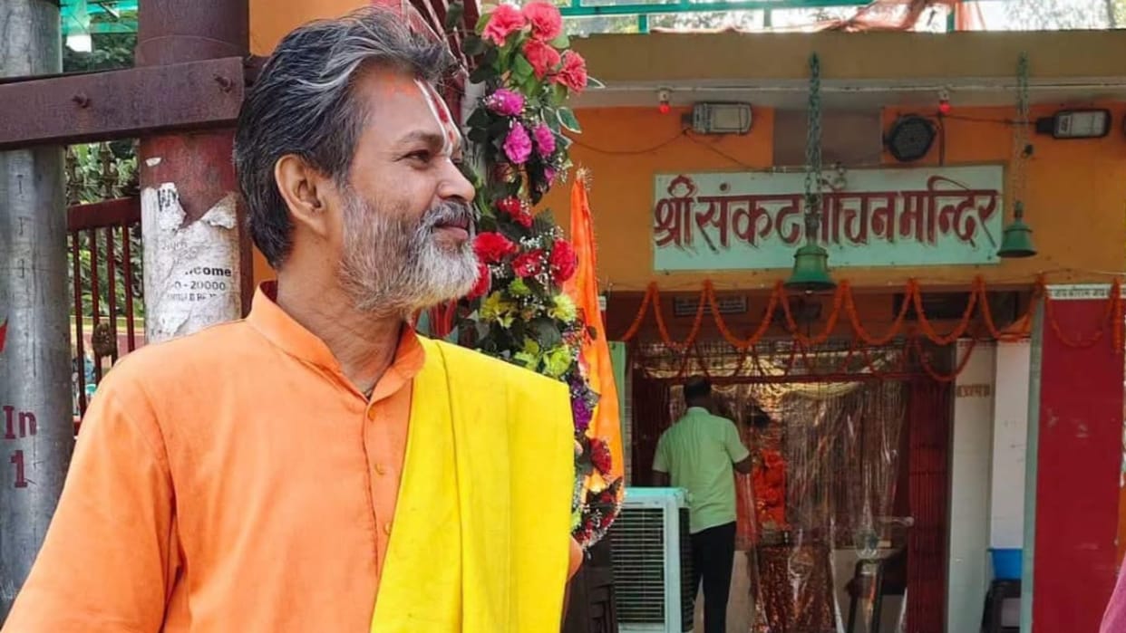 Hanuman temple donation box stolen priest left stunned upon arrival for worship in ballia