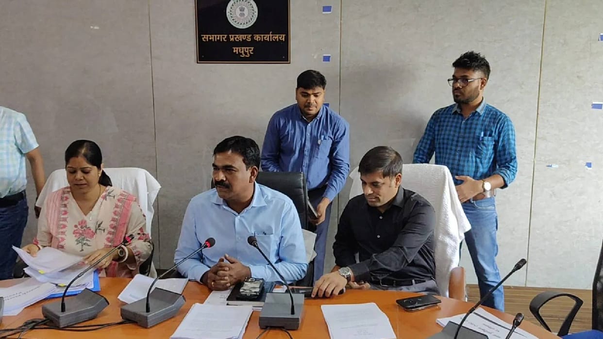 Jharkhand Polls Election Commission Launches Massive Booth Inspection Drive in Deoghar