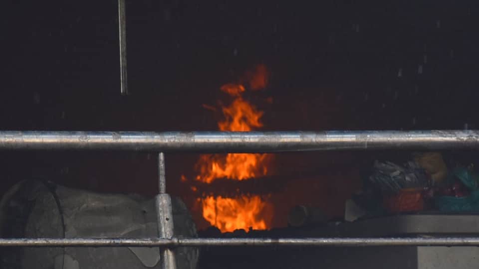 Lucknow Fire new update Fire on stairs below locked door above most students died of suffocation see photos