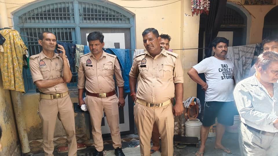 Woman Dies by Suicide Amid Domestic Discord in Kasganj; Two Young Sons Left Devastated
