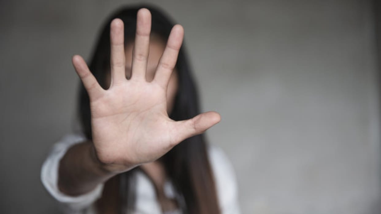Lucknow: Woman molested in public while travelling with her husband