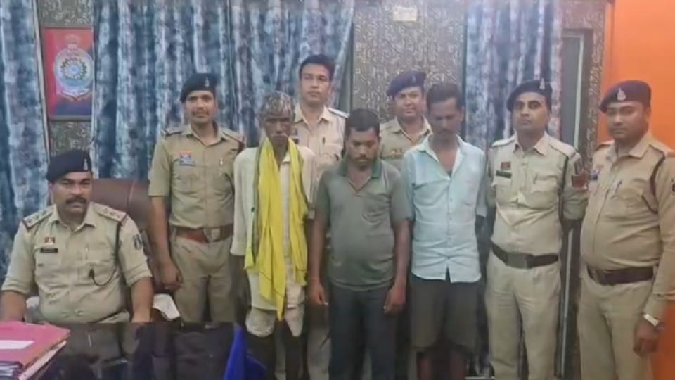 Youth beaten to death on suspicion of theft; three accused arrested