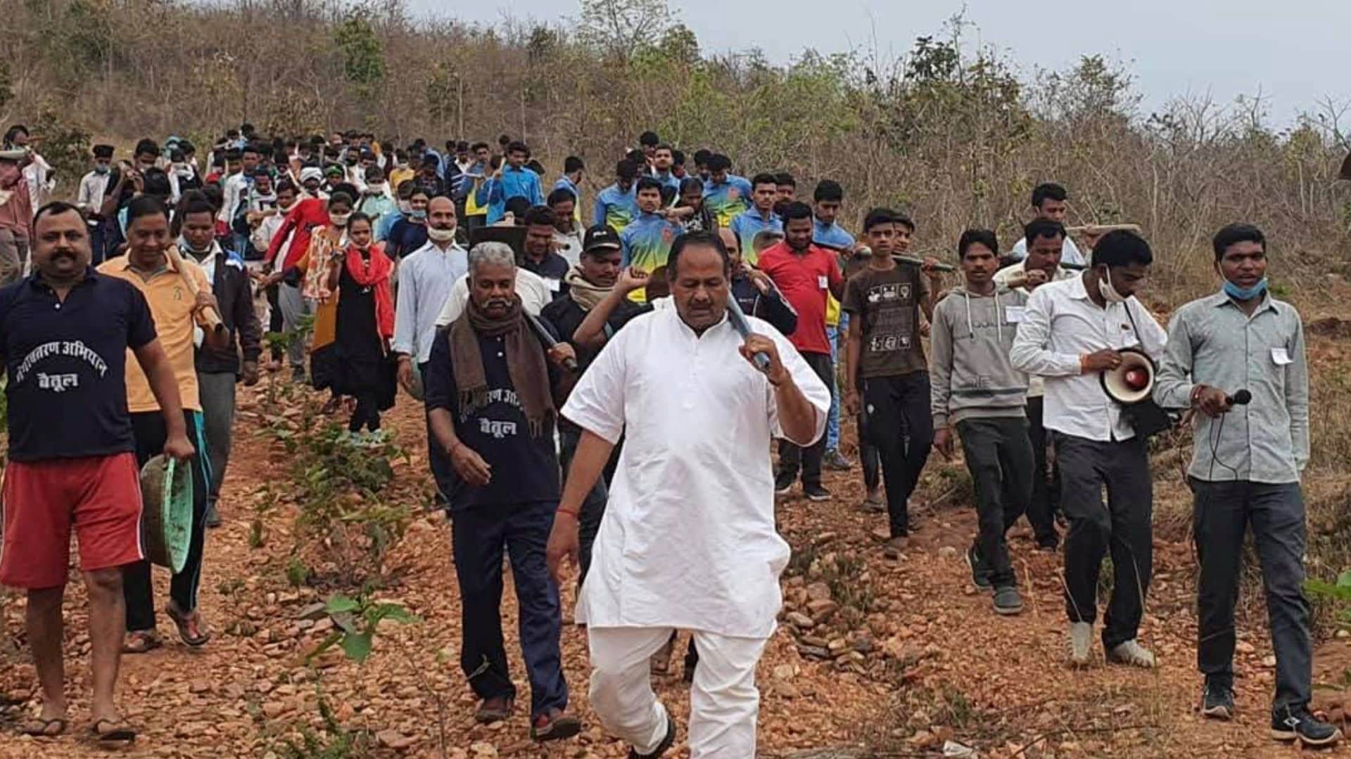 सामाजिक कार्यकर्ता मोहन नागर