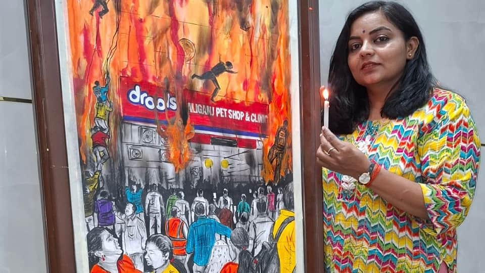 Artist Dr. Lakshmi captures the pain of the Lucknow fire with candle smoke