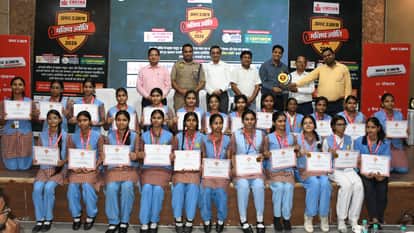 Meritorious students from all boards across both felicitated at Bhavishya Jyoti Award Ceremony in varanasi