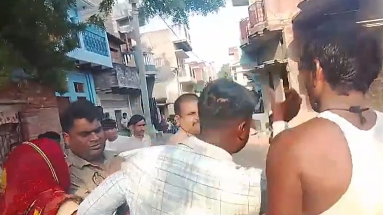 Video viral of Didarganj Station House Officer slapping young man in Azamgarh