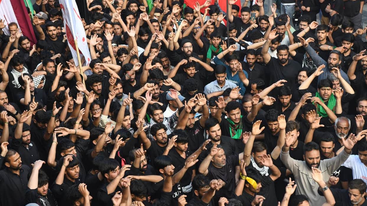 CM Abdullah joins Ashura gathering in Srinagar