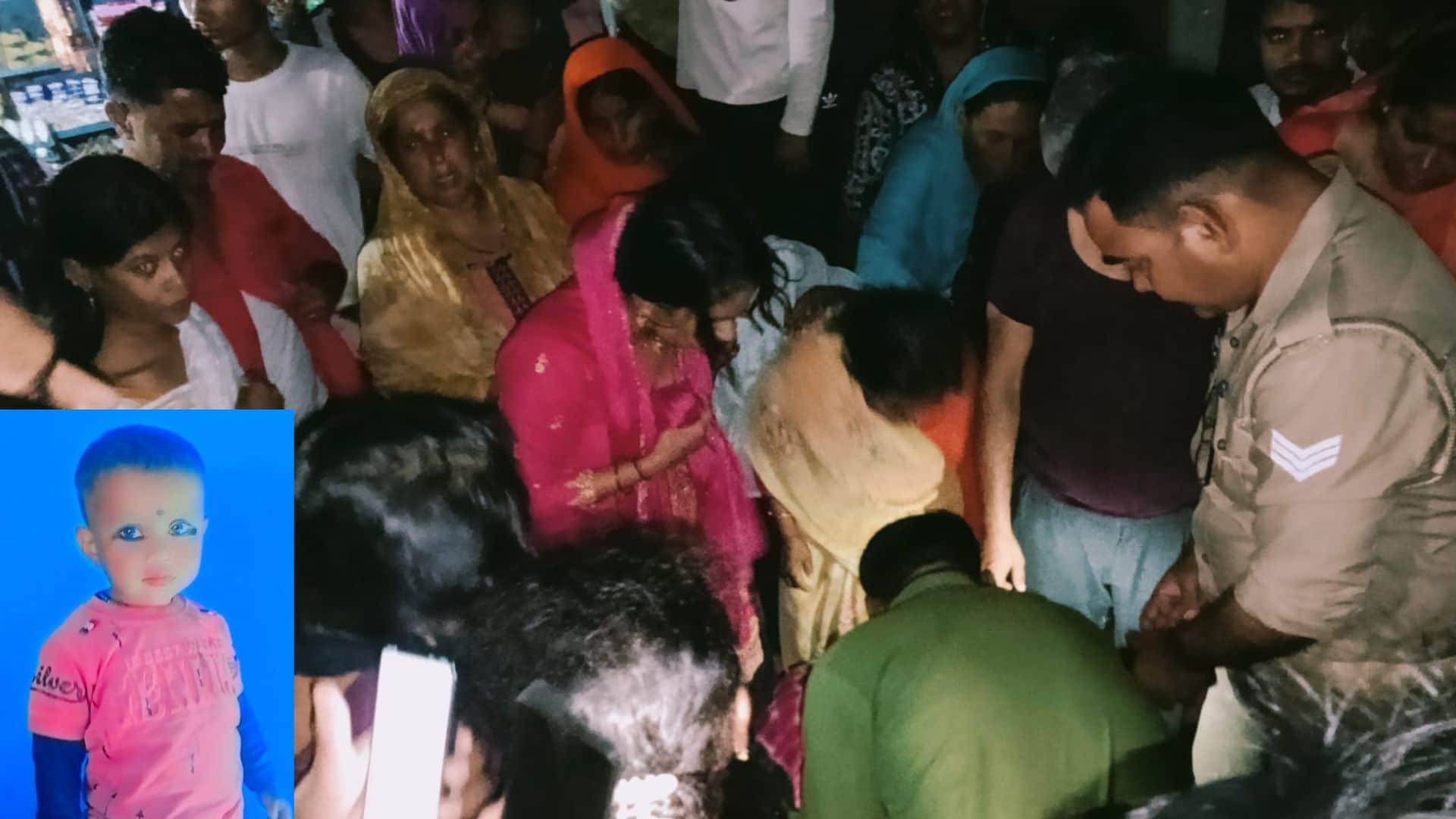 मासूम की मौत के बाद मौके पर जुटी भीड़