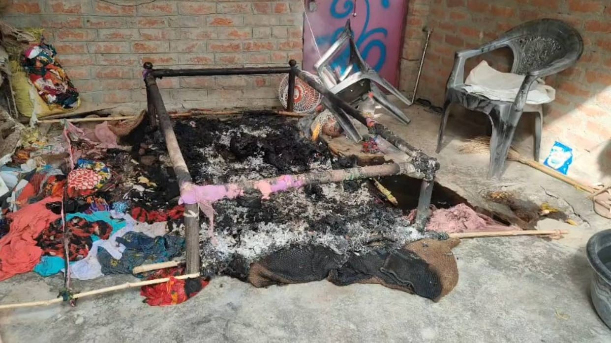 Raebareli: Elderly woman burnt on veranda; death sparks shock