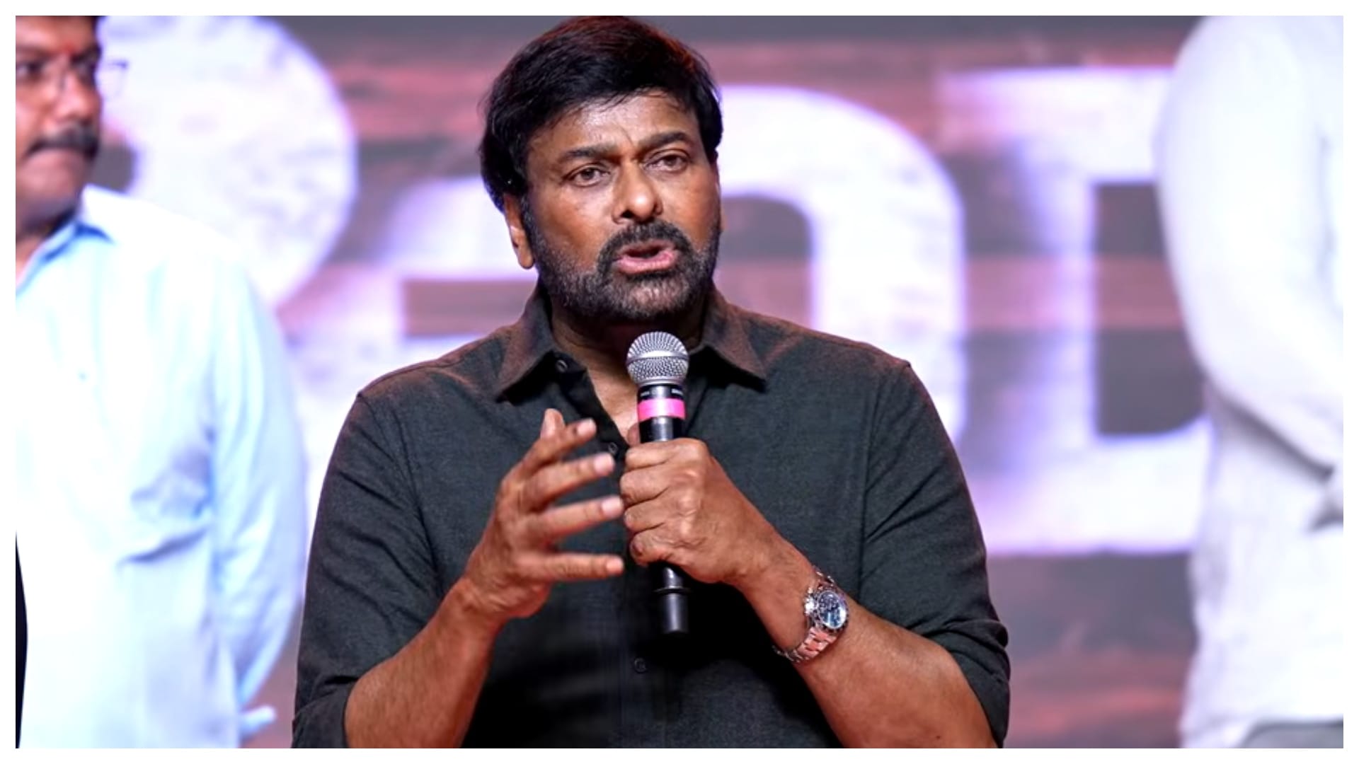 Chiranjeevi recalls the day Ram Charan came close to losing eye during Peddi
