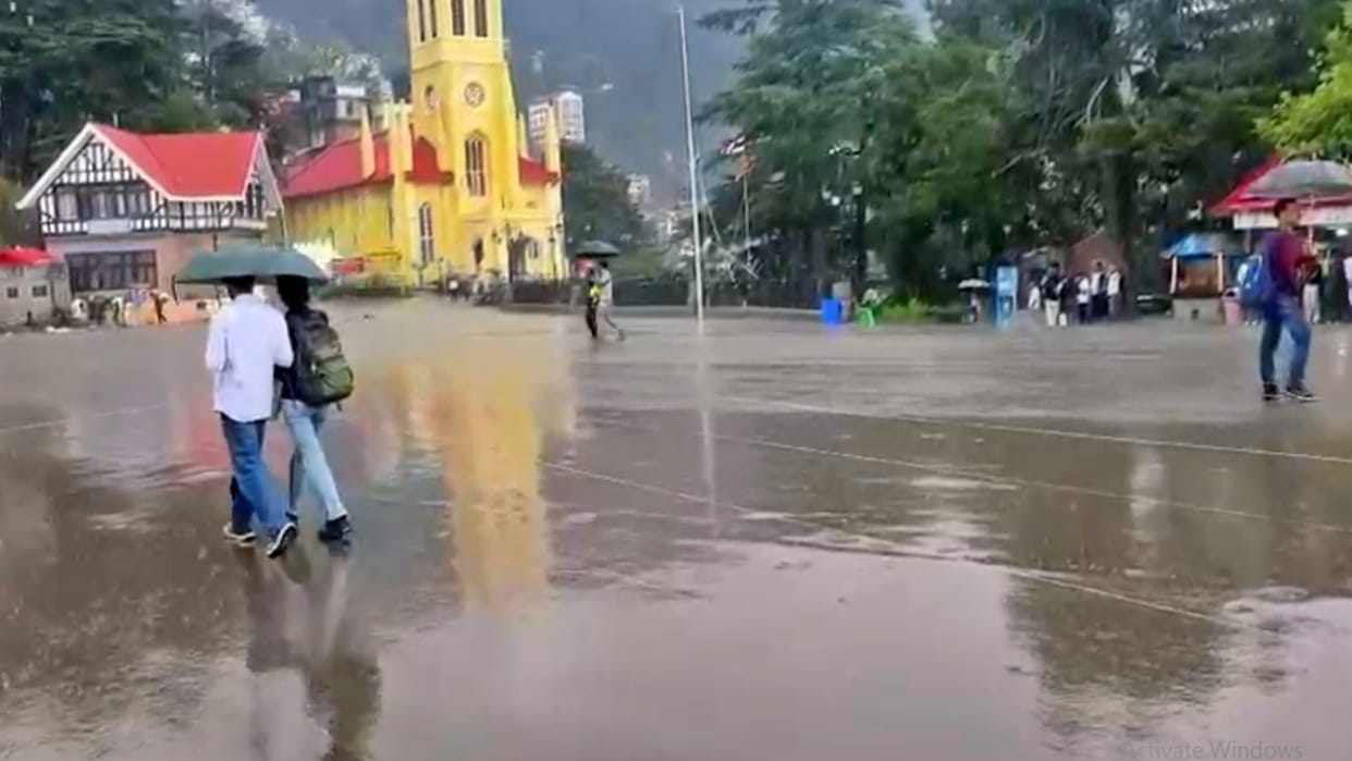 himachal weather update una 39 degree rohtang snowfall rain alert 25 june