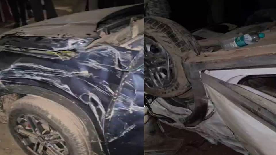 Speeding car crashes into electricity poles in Mathura