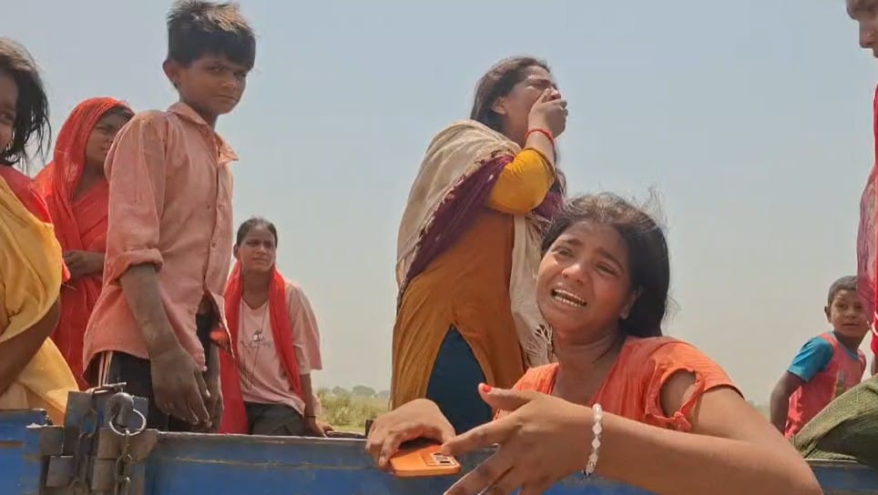 Two sisters jumped Saryu River save brother both drowned search underway mourning prevails Ekadashi fast