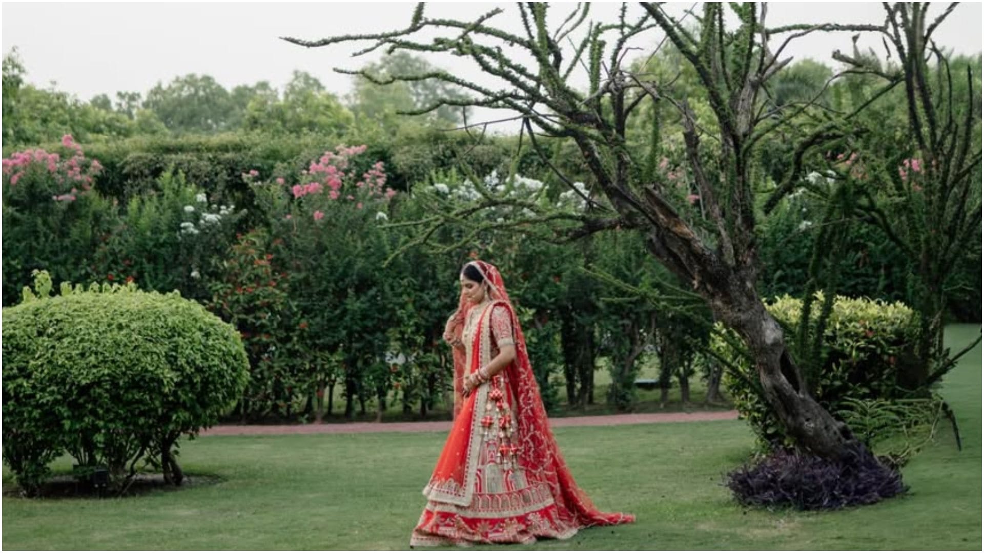 Cricketer Akash Deep and Akshita Raj Wedding Look: Stunning Bridal Lehenga Steals the Spotlight