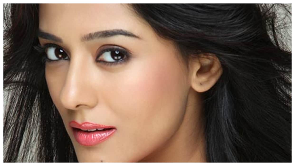Amrita Rao Recalls Amitabh Bachchan Praising Her Performance In Vivah