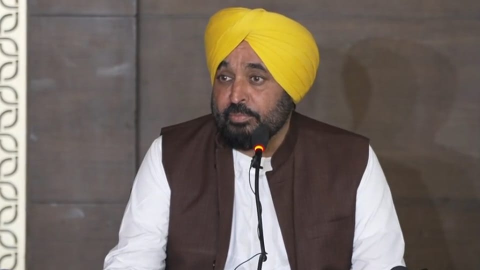 चंडीगढ़:बकाया डीए और अन्य मांगों पर कर्मचारियों से मुलाकात करेंगे सीएम मान, आज होगी बैठक – Cm Mann To Meet Employees Regarding Outstanding Da And Other Demands