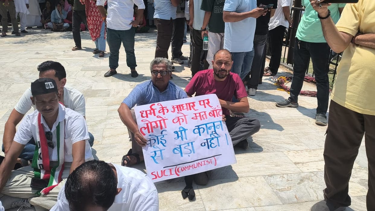 Nagrasu Gurudwara Case Protest against lack of action against Nihangs Rudraprayag Chamoli Uttarakhand news