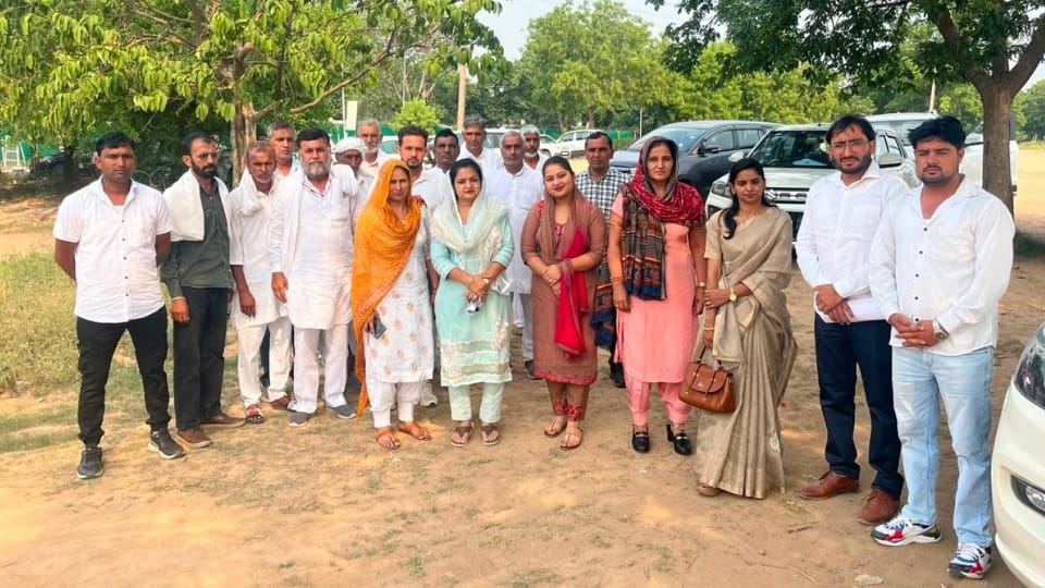 Water dispute in Chanaut village Delegation of protesters reaches Sant Kabir Kutir meet CM nayab saini