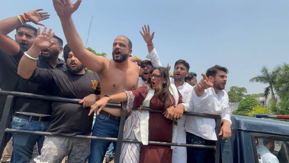 Protest against Education Minister Dharmendra Pradhan's Chandigarh visit Youth Congress demonstrates