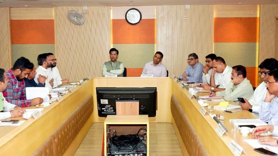 Chandigarh F&CC Meeting projects worth ₹20 crore development 82 projects approved
