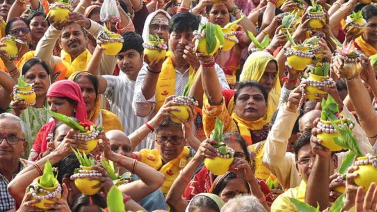 atmosphere of faith and devotion from Varanasi to Haridwar on occasion of Nirjala Ekadashi Vrat 2026
