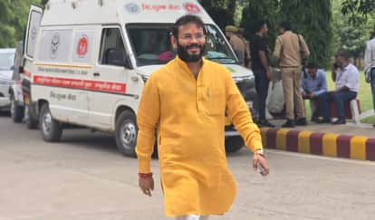 Kanpur BJP councilors launch a campaign against six rebels warn that 75 councilors will resign