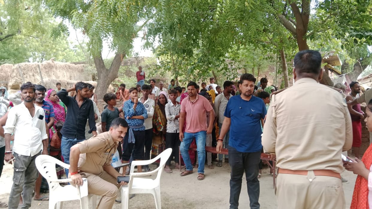 Labourer body found hanging in school classroom; murder suspected.