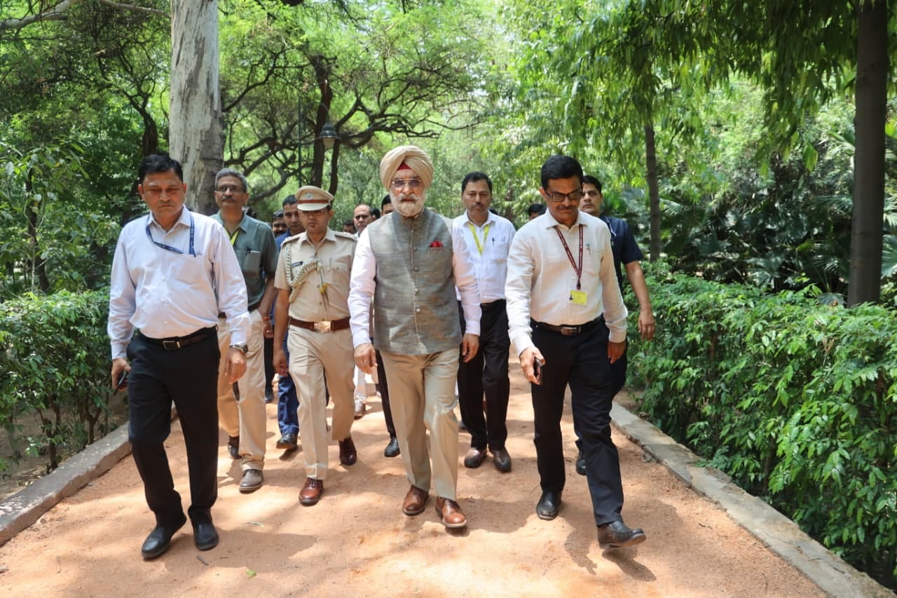 5000 trees to be planted in East Delhi as part of Sanjay Lake remodeling