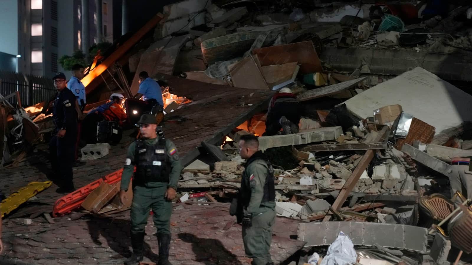 powerful earthquakes hit Venezuela buildings collapse in Caracas Many countries extended a helping hand