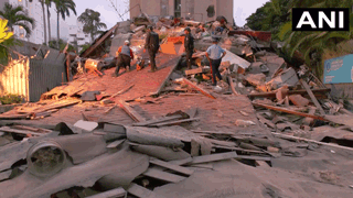 powerful earthquakes hit Venezuela buildings collapse in Caracas Many countries extended a helping hand