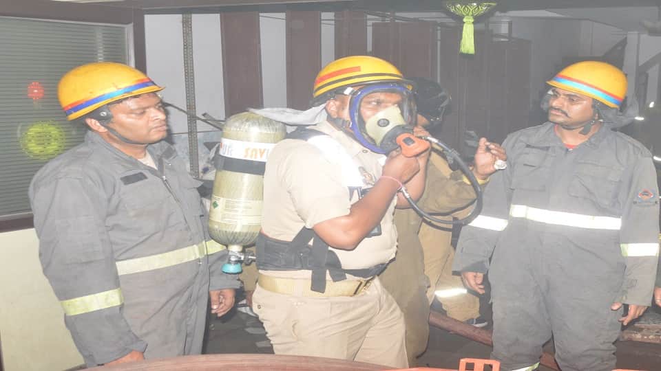 Factory of Death Inside a House: Fire Exposes Illegal Shoe Unit and Major Safety Violations in Agra