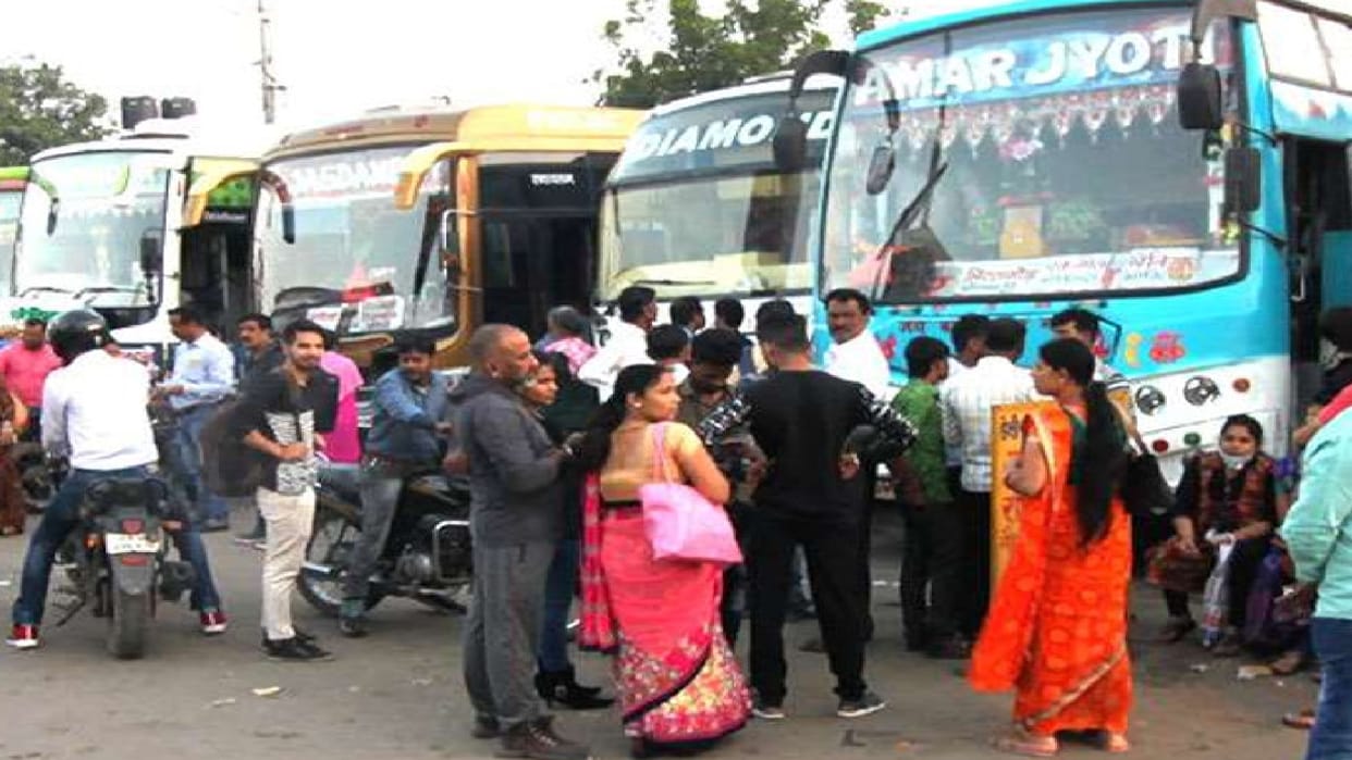 CG News: Strict action will now be taken against passenger buses lacking location tracking systems
