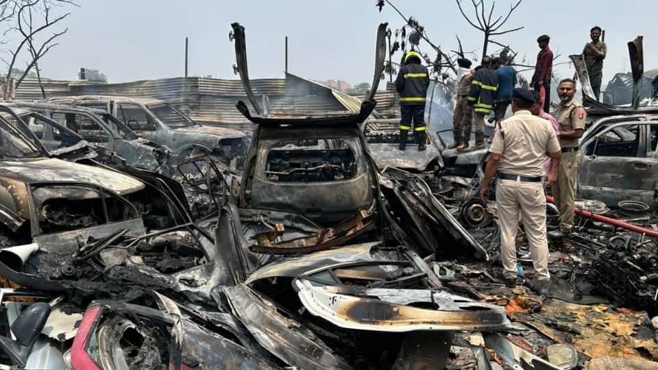 Chandigarh Fire breaks out at scrap market on Toga Road three shops affected