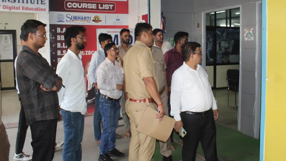 UP: Crackdown on coaching centers in Meerut; 14 institutes sealed and several issued notices