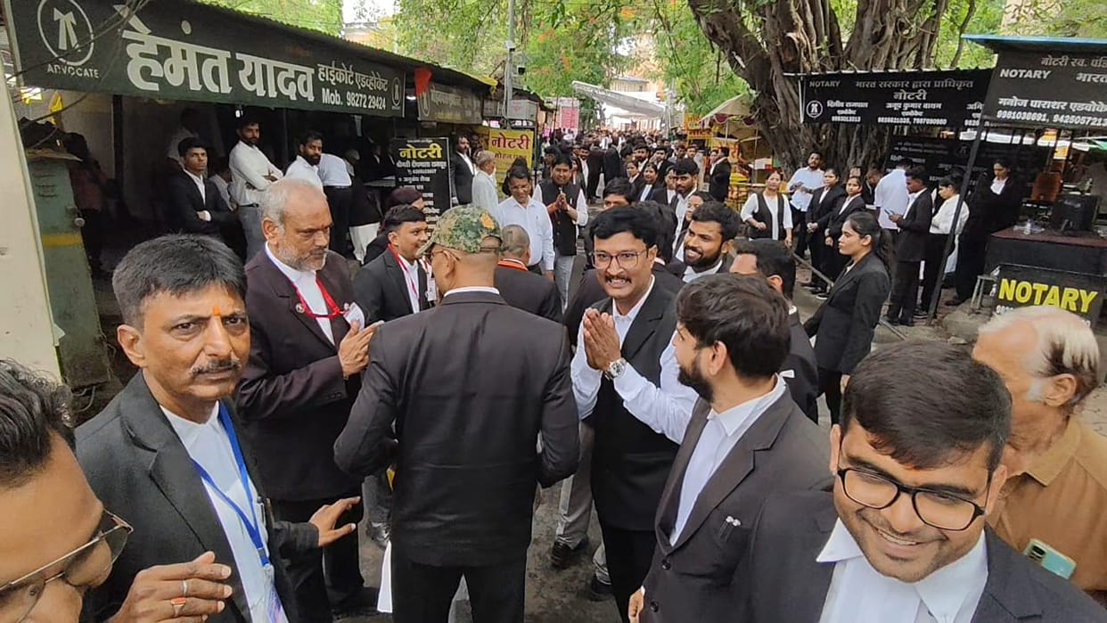 Indore News: Rakesh Pal wins Indore Bar Association election; Gurjar becomes Secretary.