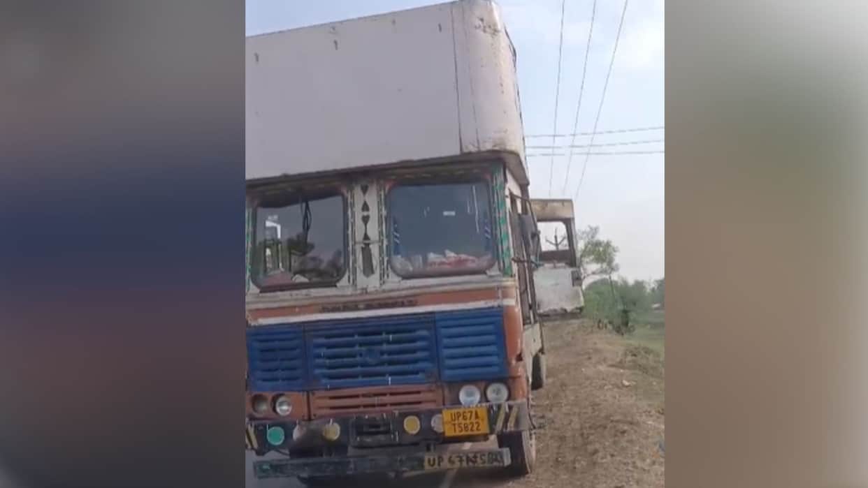 Truck comes into contact with 11kV high-tension line helper dies 11 laborers injured in chandauli