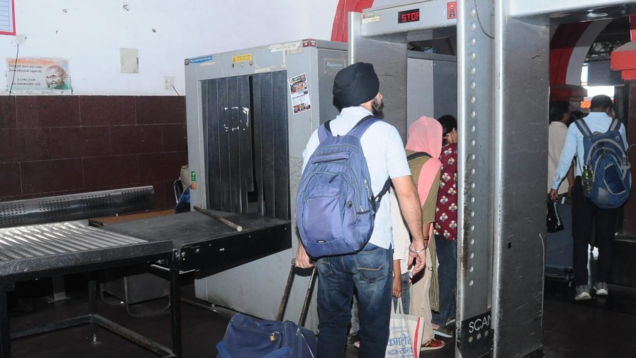 Jhansi: RPF personnel manning a faulty scanner machine at the station
