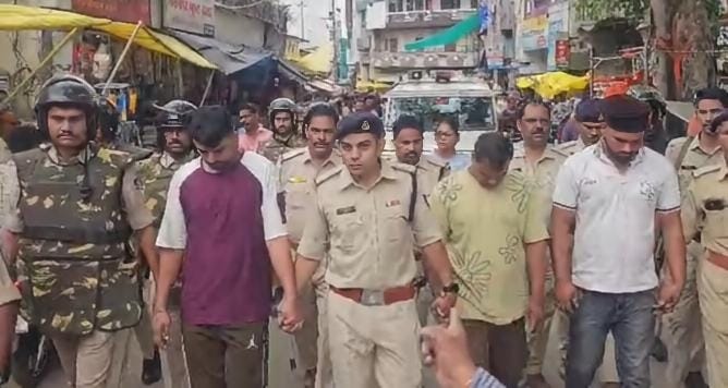 ujjain-badnagar-magic-van-blast-ats-forensic-investigation