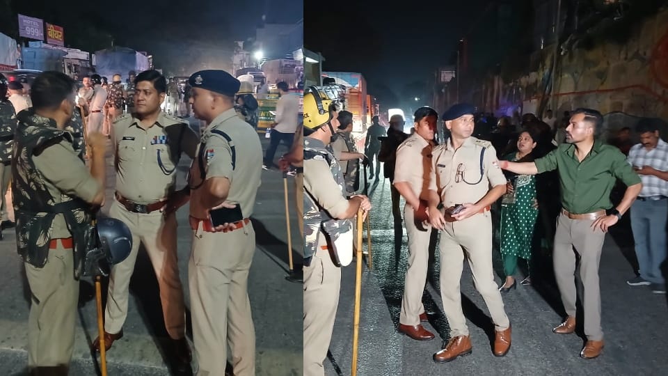 Tension in Dehradun after Nihangs march police department on high alert DM and SSP Inspect city late night
