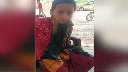 नहर में कूदी युवती, पुलिस ने बचाई