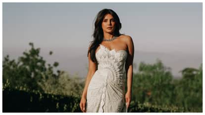 Priyanka Chopra drink with brother Joe Jonas video goes viral users like it