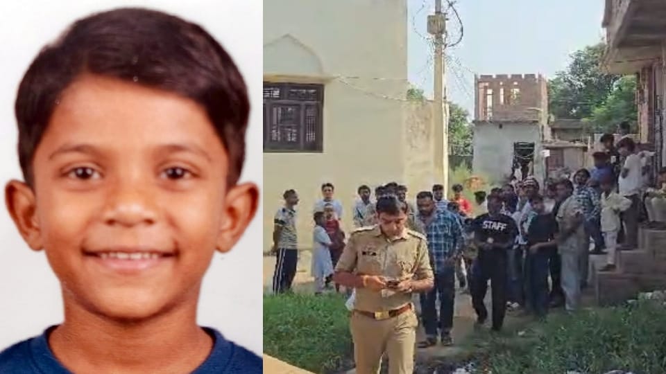 Bijnor: Teenager administers Oxytocin injection to 6-year-old boy's abdomen; child dies in hospital