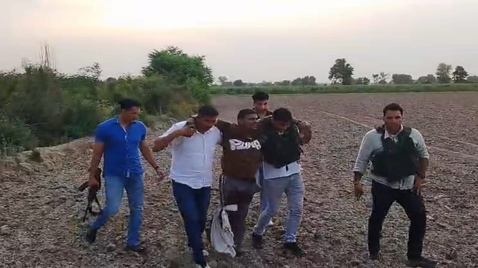Second accused Aman, alias Baaz—who opened fire at MLA Balram Dangi's office—arrested following an encounter.