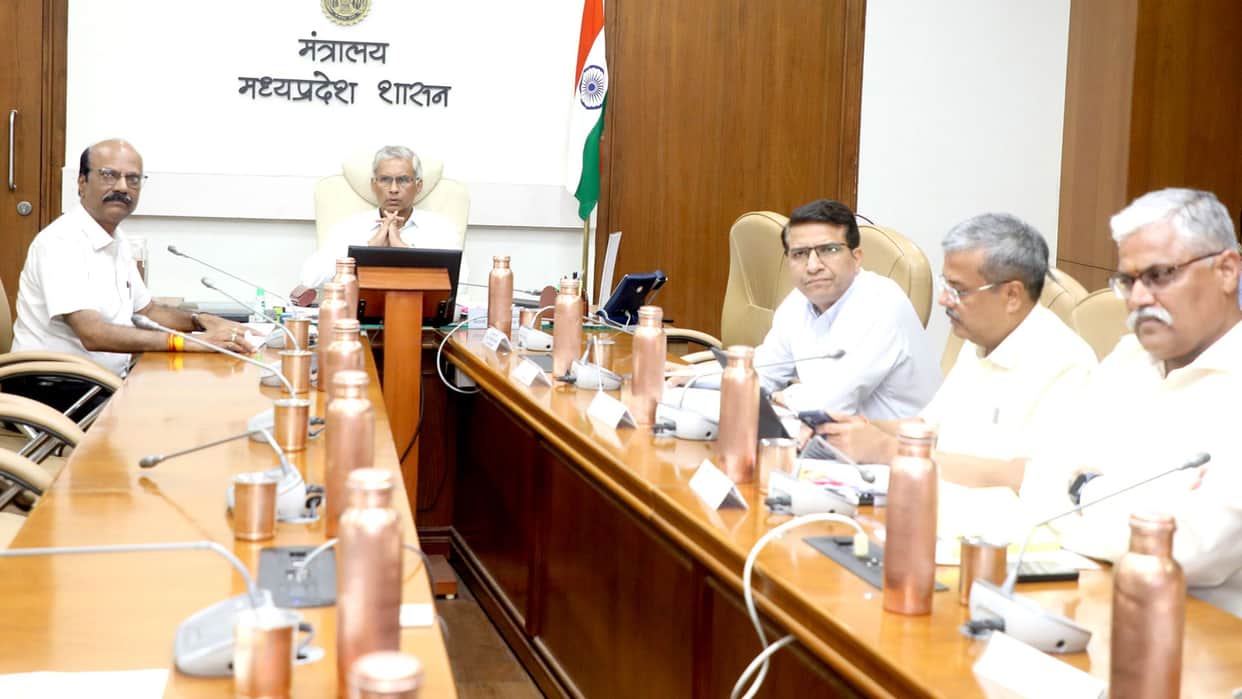 MP News: Chief Secretary's blunt message at Collectors' conference—results must be visible through ground-leve