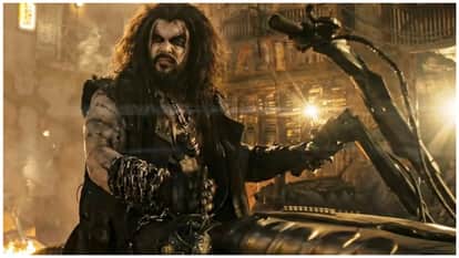 Supergirl Movie Review in hindi Milly Alcock saves krypto with Jason Momoa and David Corenswet as superman