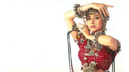 Urmila Matondkar opens up on initially refusing Chamma Chamma Says Raj Kumar Santoshi convinced her