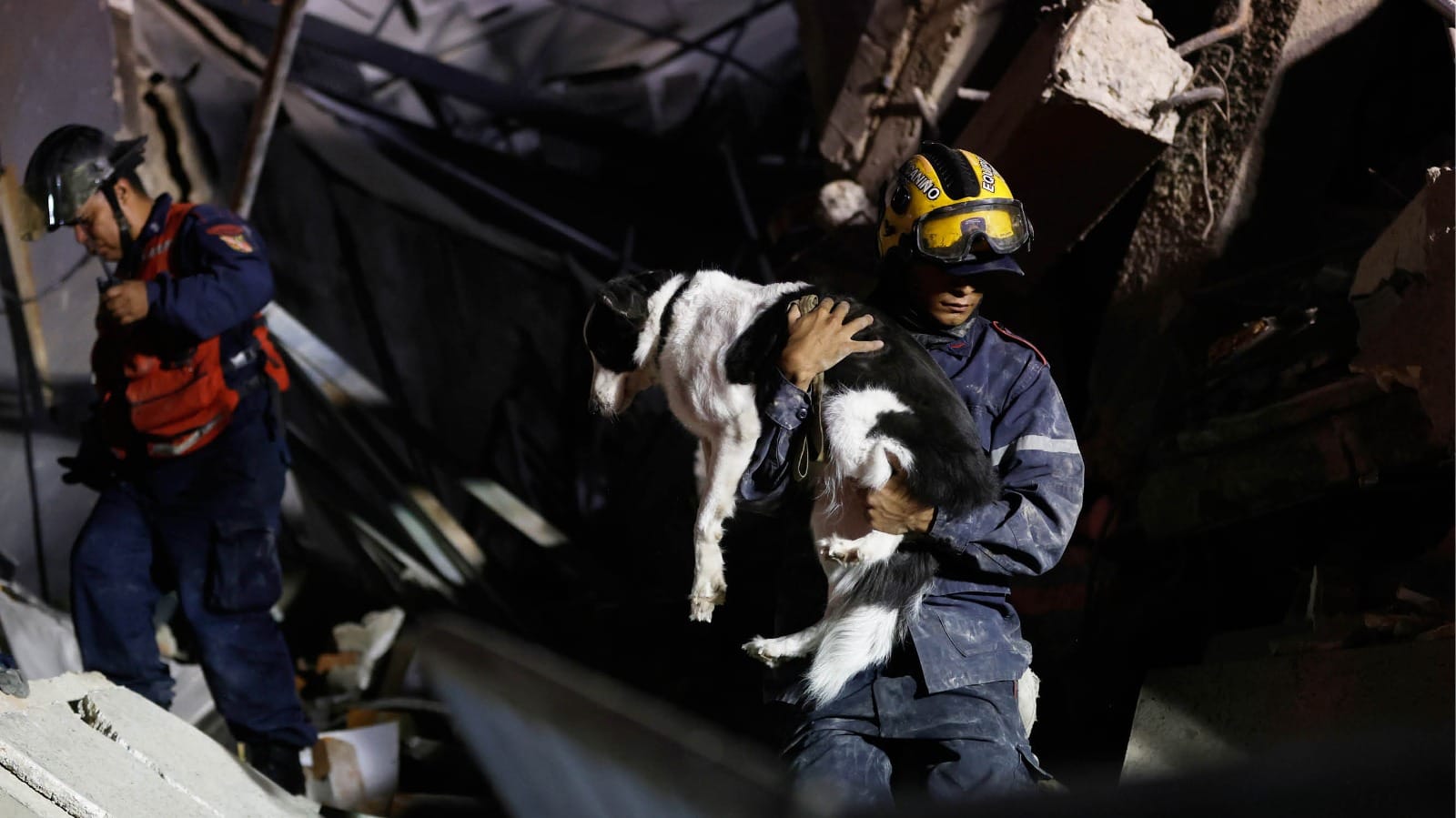 Venezuela Earthquake Photos Prayers in India Puri sand art sympathy and pain of victims reaction news updates