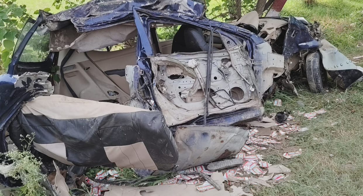 Bihar Car Crash Exposes Liquor Smuggling UP-Registered Car Slams Into Tree Locals Loot Alcohol Bottles